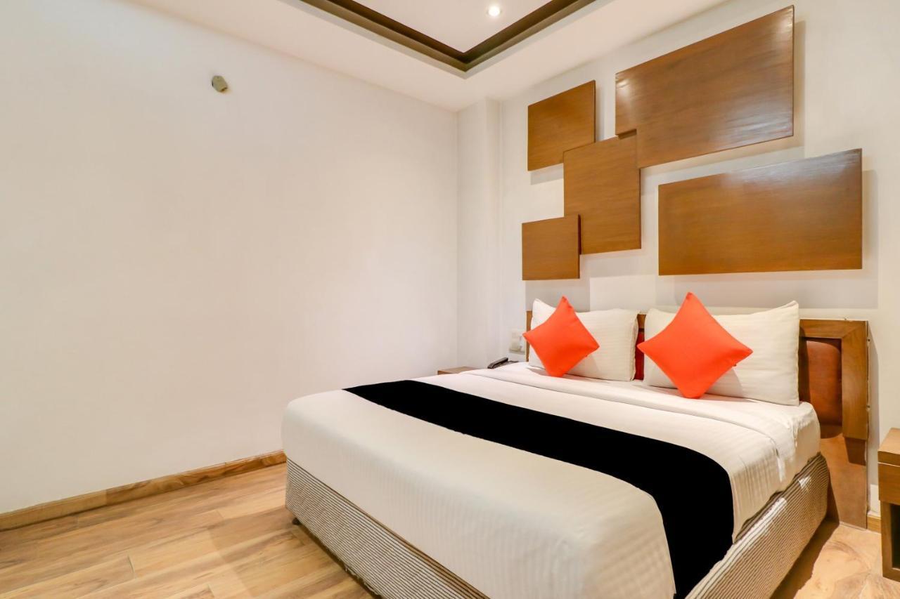 Townhouse 939 Hotel Gagan Inn Near Satyam Inox Patel Nagar Neu-Delhi Exterior foto