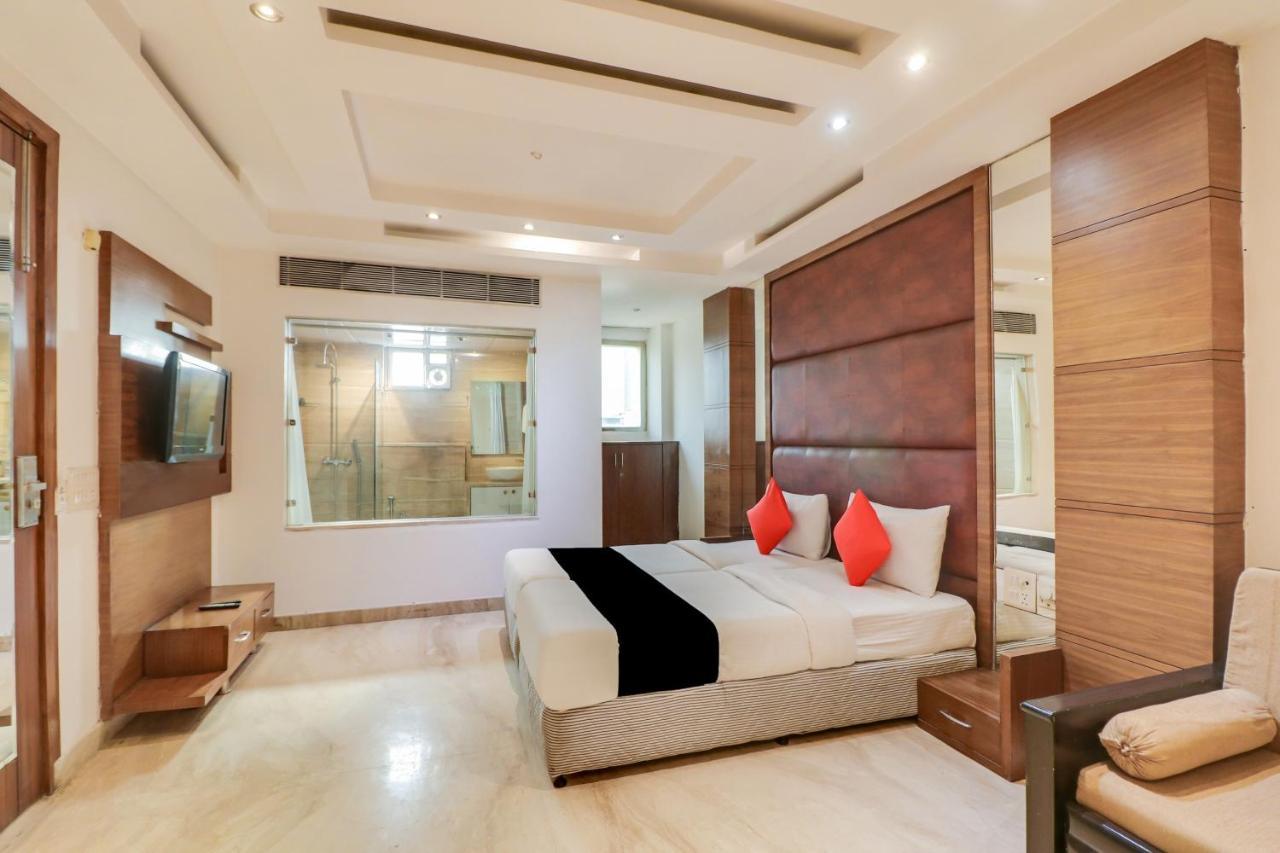 Townhouse 939 Hotel Gagan Inn Near Satyam Inox Patel Nagar Neu-Delhi Exterior foto